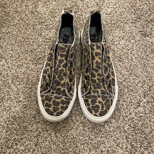 Cheetah Print Slip On Tennis Shoe